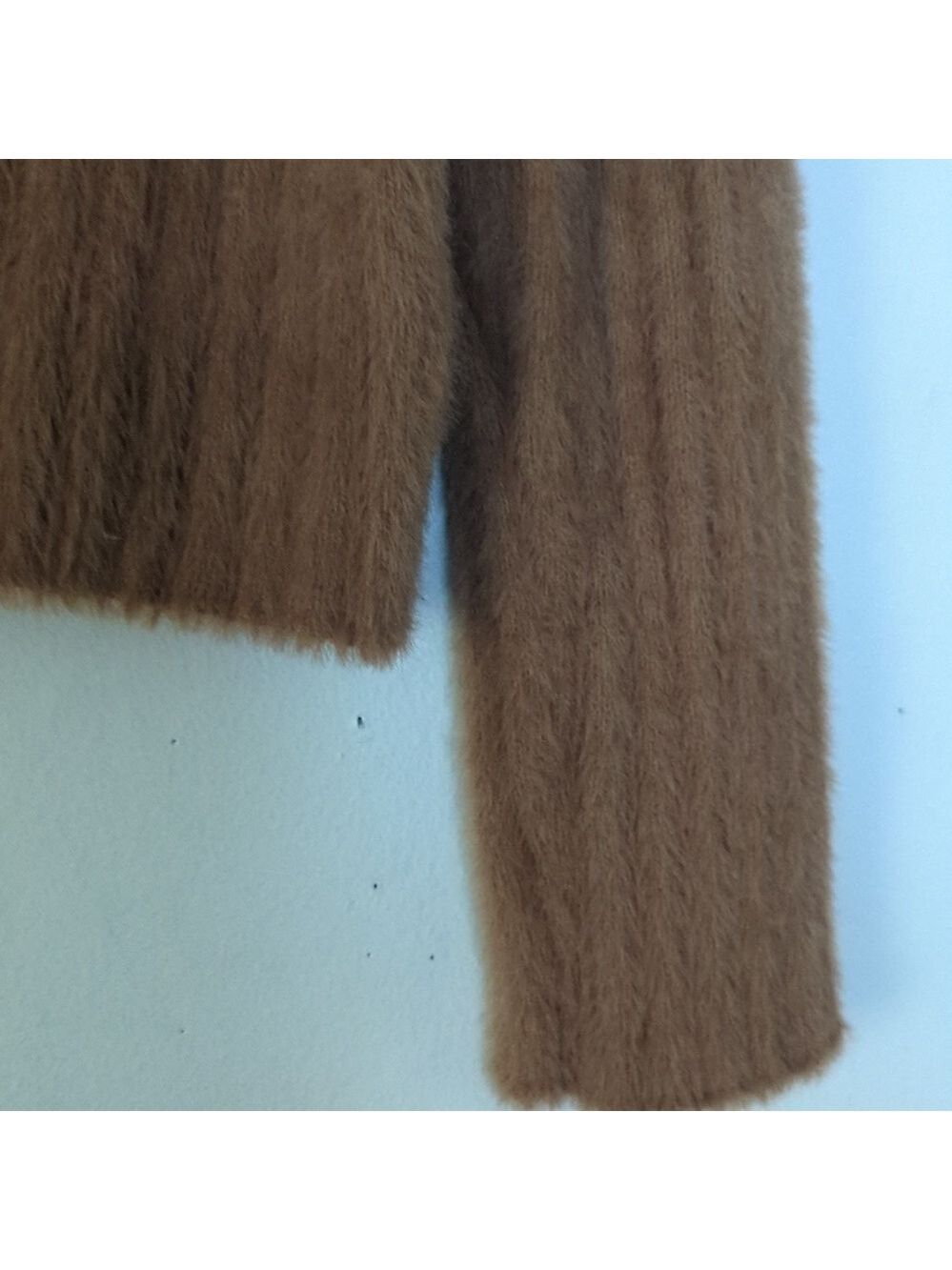 Babaton Ulmann Sweater - Picture 7 of 11